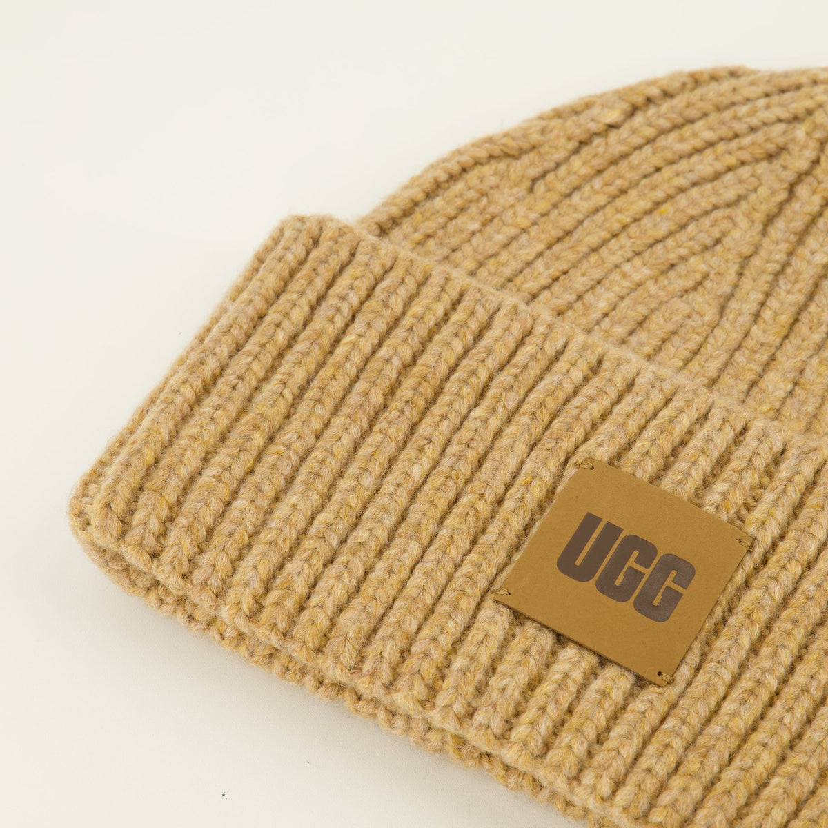브라운 골지 니트 비니