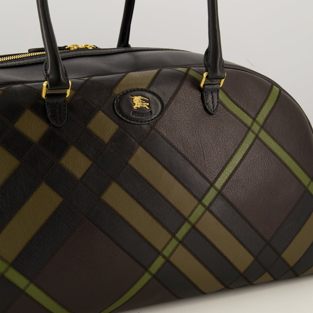 Burberry Highlands bag, luxury bowling bag, fashionable accessories, premium buffalo leather, autumn winter handbag