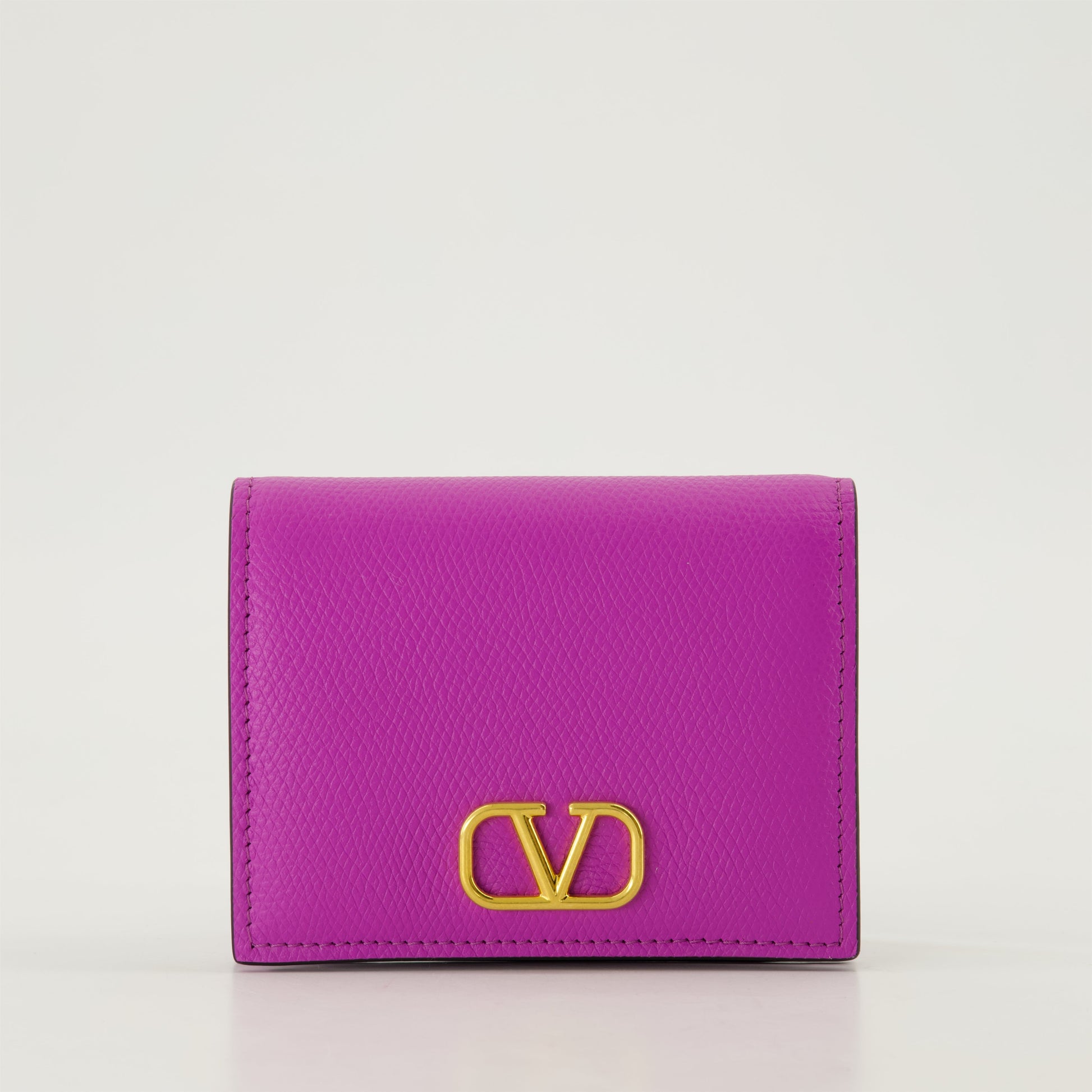 VLogo wallet, leather wallet, violet wallet, designer wallet, Valentino accessory