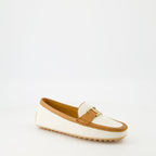 Bild der Moccasins City Gommino von Tod's für Frauen - Saison Frühling-Sommer 2025 - Vorderansicht rechts im drei Viertel