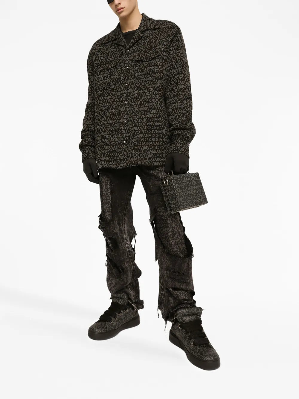 회색 모노그램 셔츠