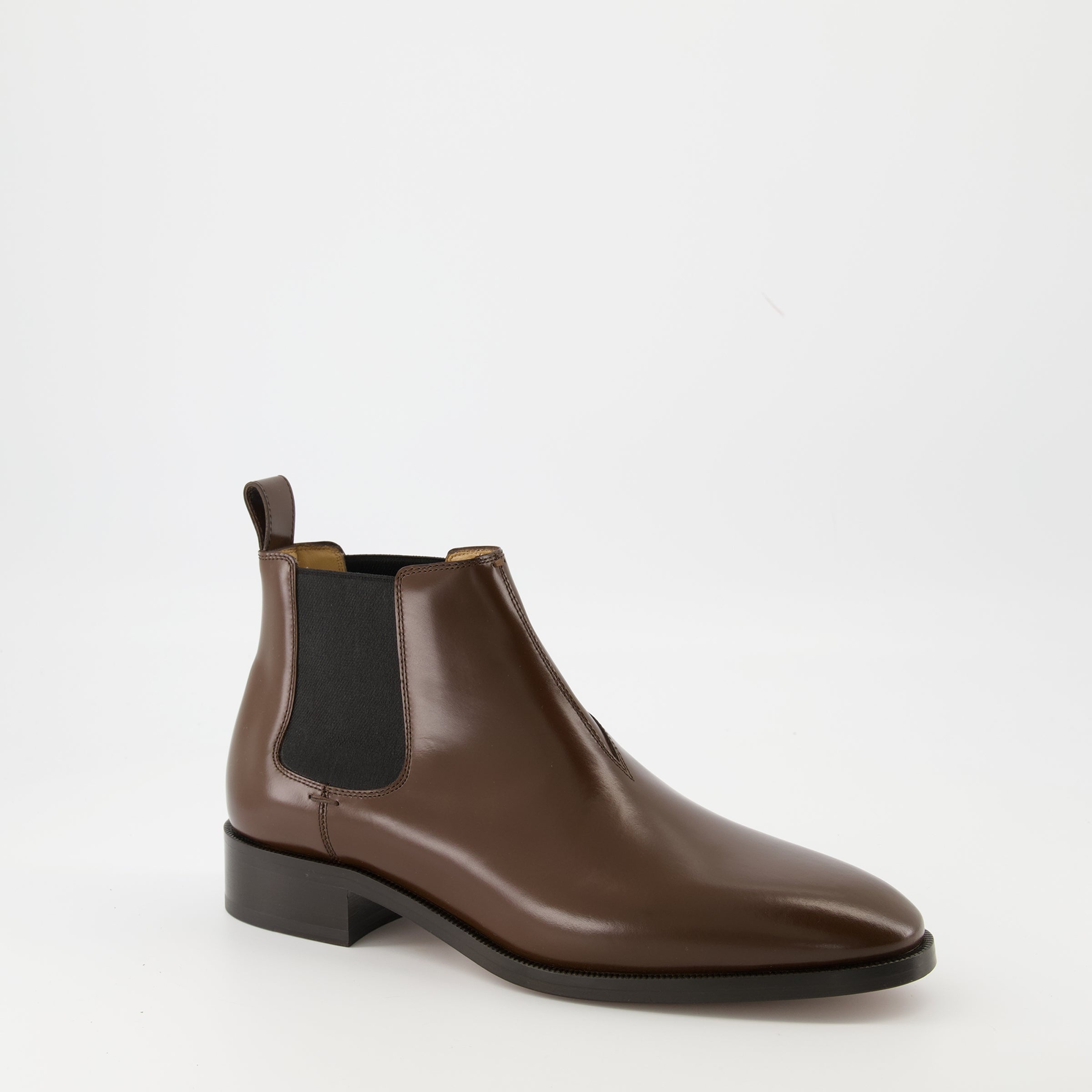 Bottines Pas Des Dieux, Valentino Garavani, brown leather boots, elegant footwear, men's stylish boots