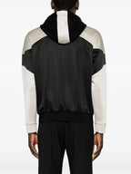 Bild des bicolor Zip Sweatshirts von Saint Laurent für Herren - Saison Herbst-Winter 2023 - Modellansicht 7