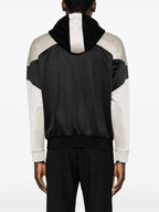 Bild des bicolor Zip Sweatshirts von Saint Laurent für Herren - Saison Herbst-Winter 2023 - Modellansicht 5