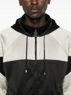 Bild des bicolor Zip Sweatshirts von Saint Laurent für Herren - Saison Herbst-Winter 2023 - Modellansicht 6