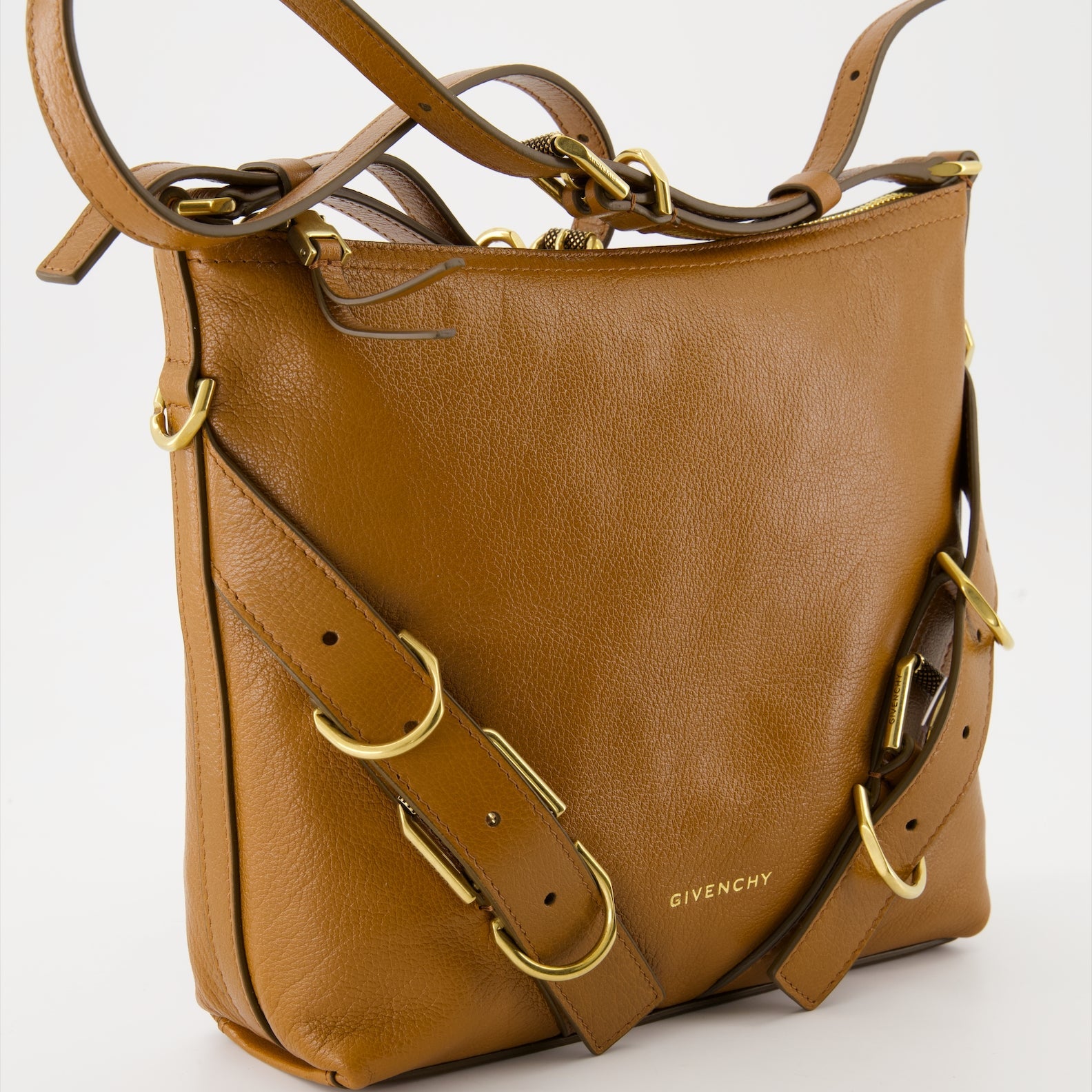 Image of Sling leather bag by Givenchy for Women - Season Autumn-Winter 2024 - Detail View 1