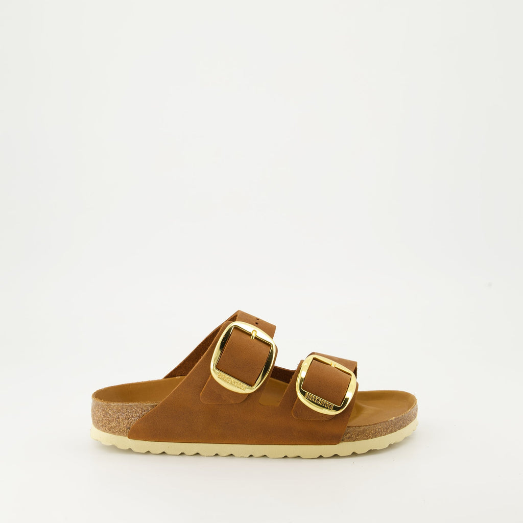Image des sandales en cuir Arizona Big Buckle de Birkenstock pour femmes - Saison Automne-Hiver 2024 - Vue de côté droit