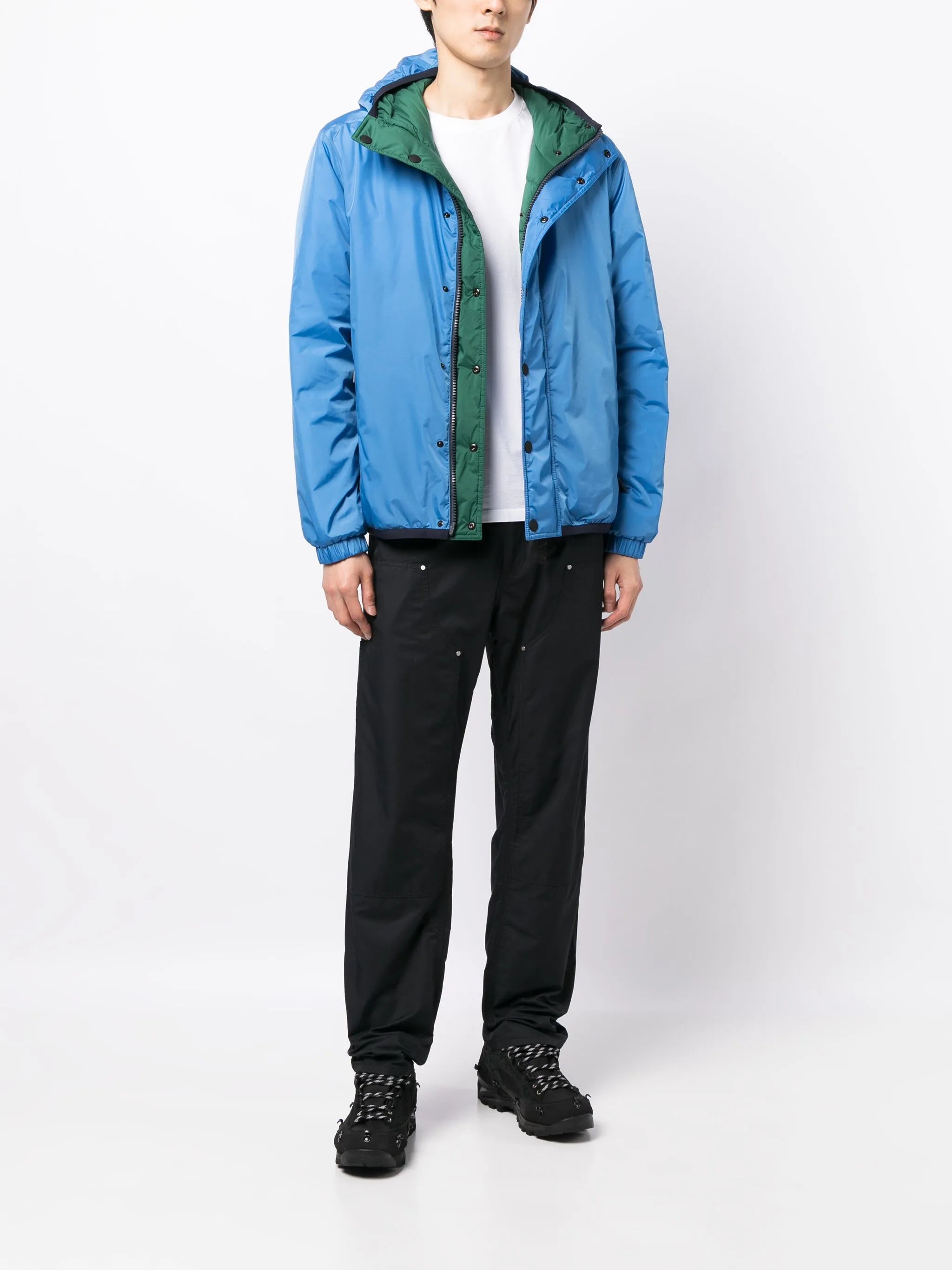 Imagen de la chaqueta acolchada reversible Rosiere azul-verde de Moncler Grenoble para hombres - Temporada Otoño-Invierno 2023 - Vista del modelo 1
