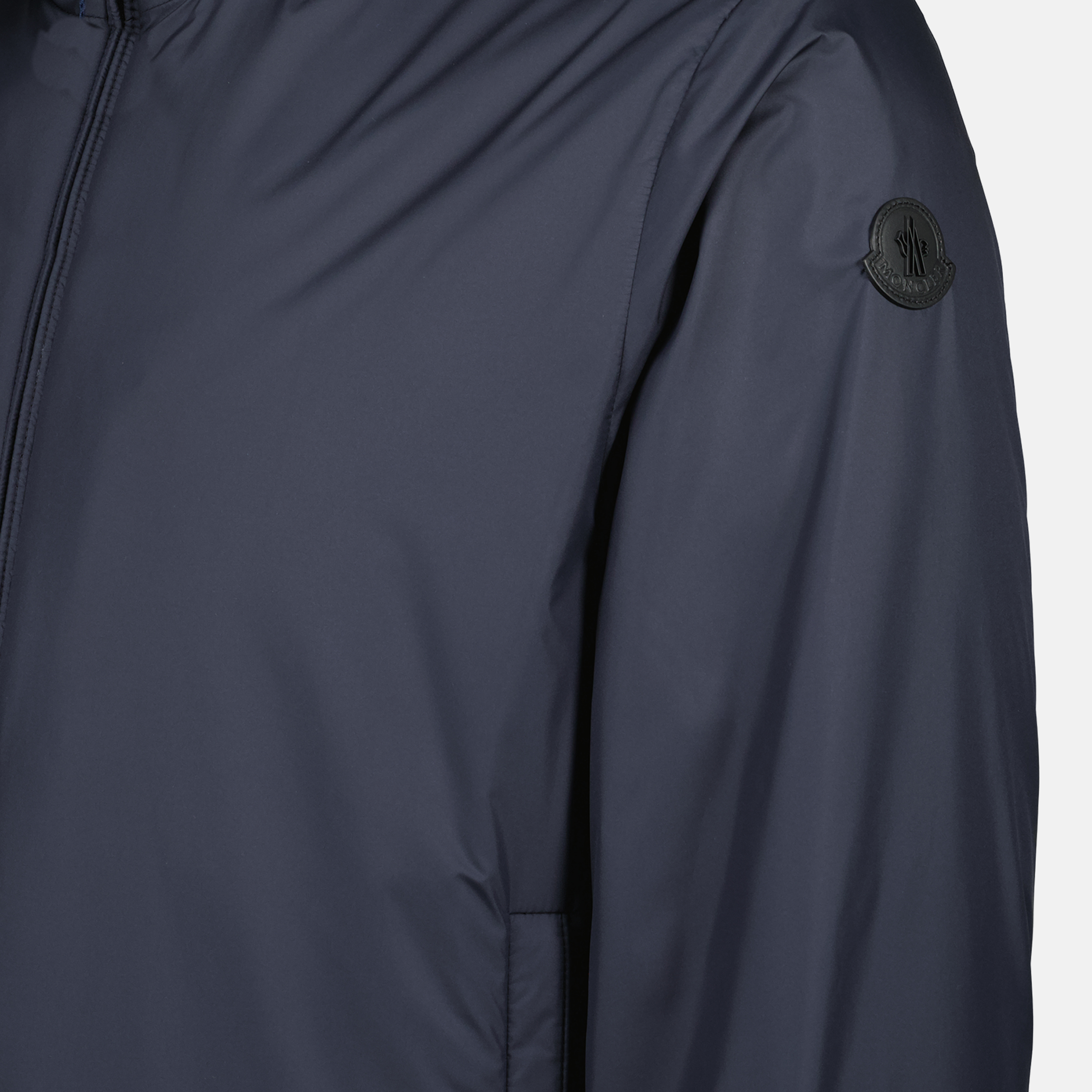 Imagem do casaco Berre da Moncler para homens - Temporada Primavera-Verão 2025 - Detalhe 5