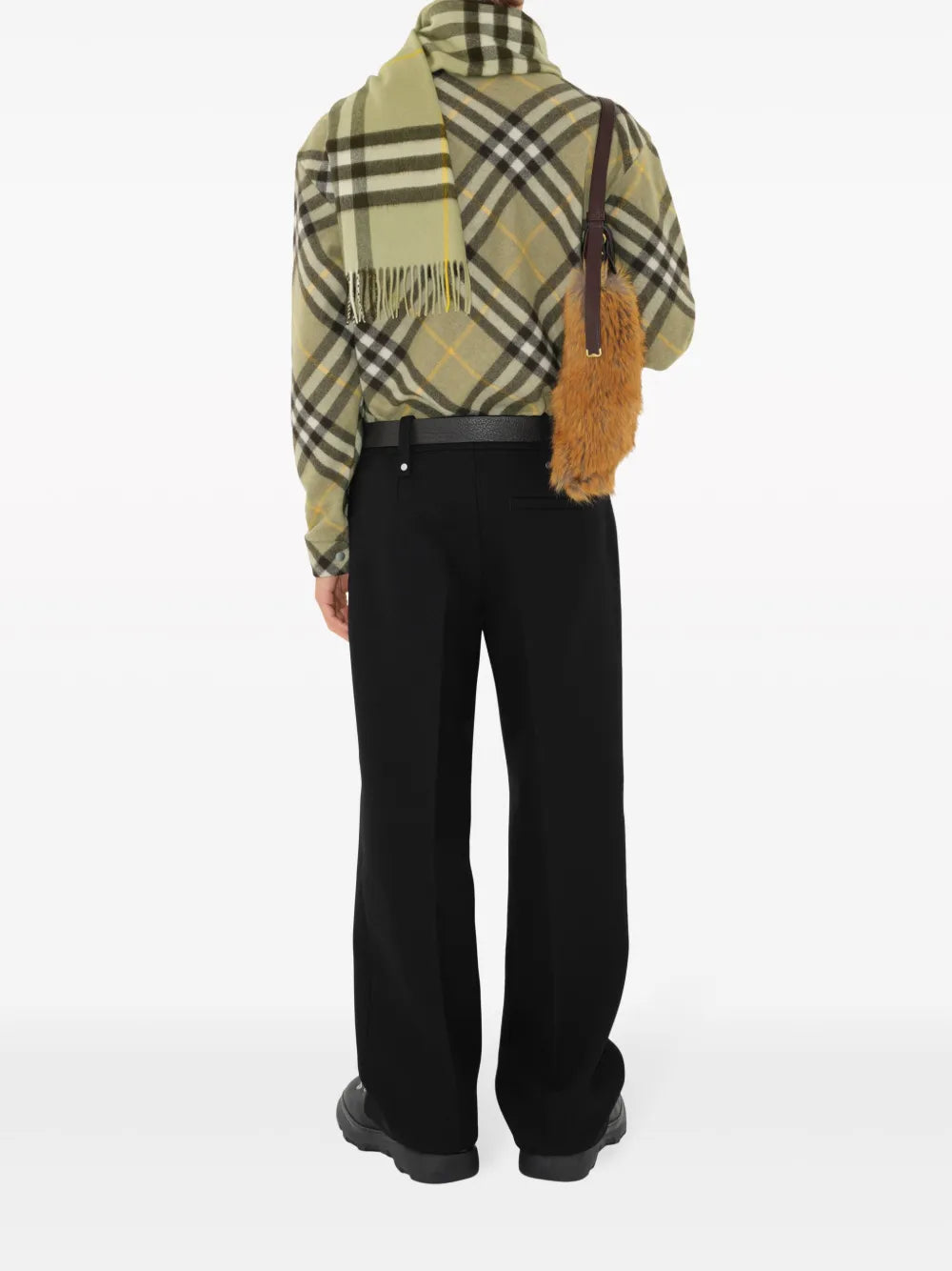 タイムレスなチェック柄ウールシャツ