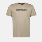Bild des Ripp-Logo-T-Shirts von Moncler für Herren - Saison Frühling-Sommer 2025 - Vorderansicht