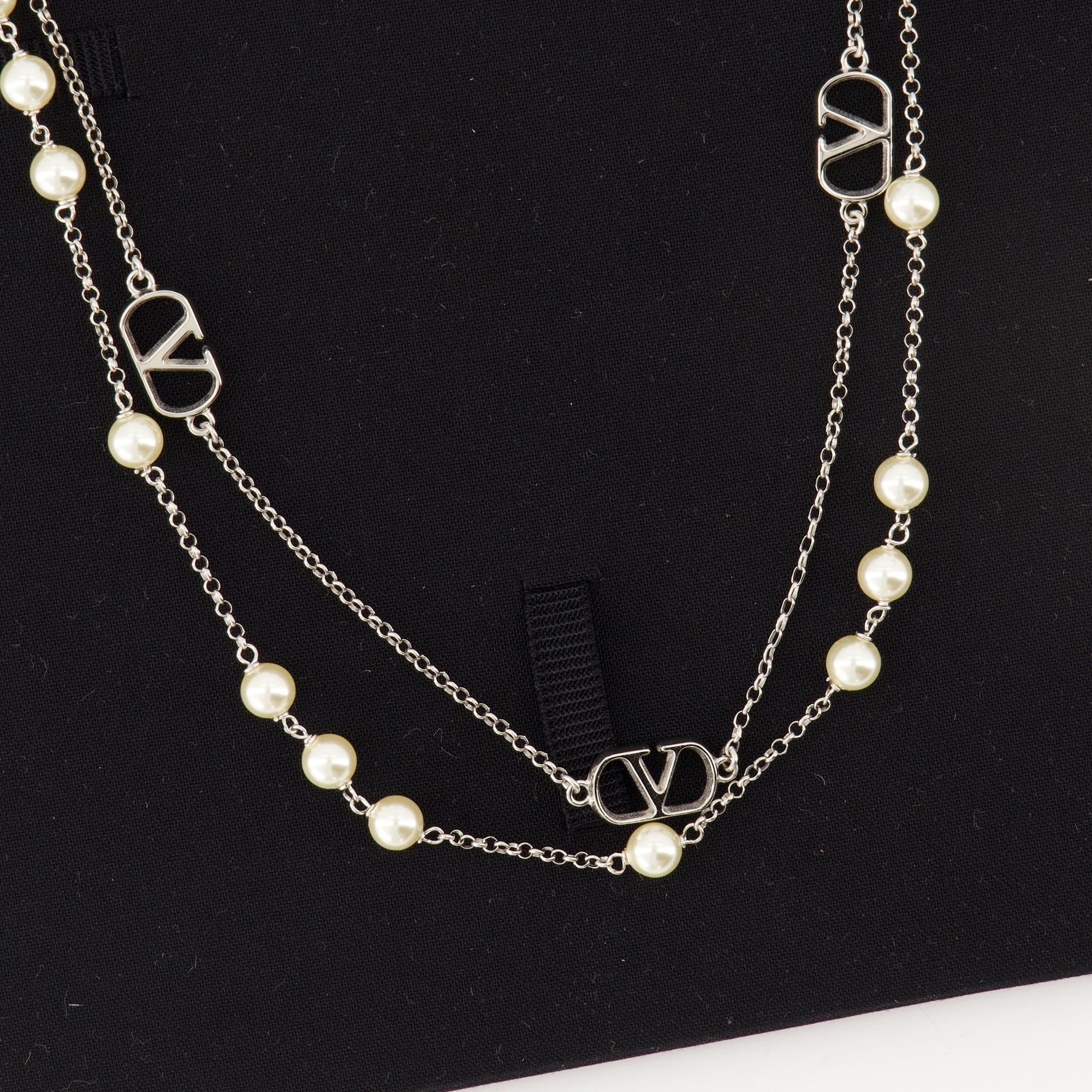 Valentino accessories, Swarovski collar, VLogo jewelry, metal collar, fashion jewelry