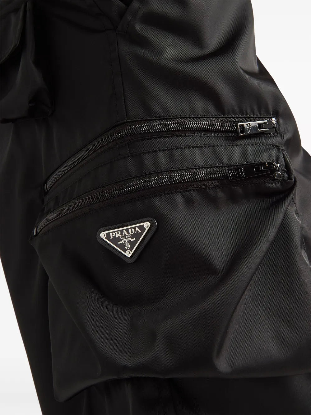 ブラック Re-Nylon カーゴショーツ