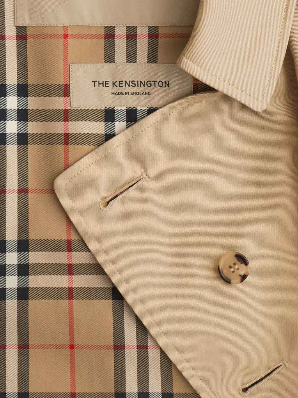 Image of Burberry Long Heritage Trench Coat by Burberry for Men - Season Spring-Summer 2026 - Model view 6