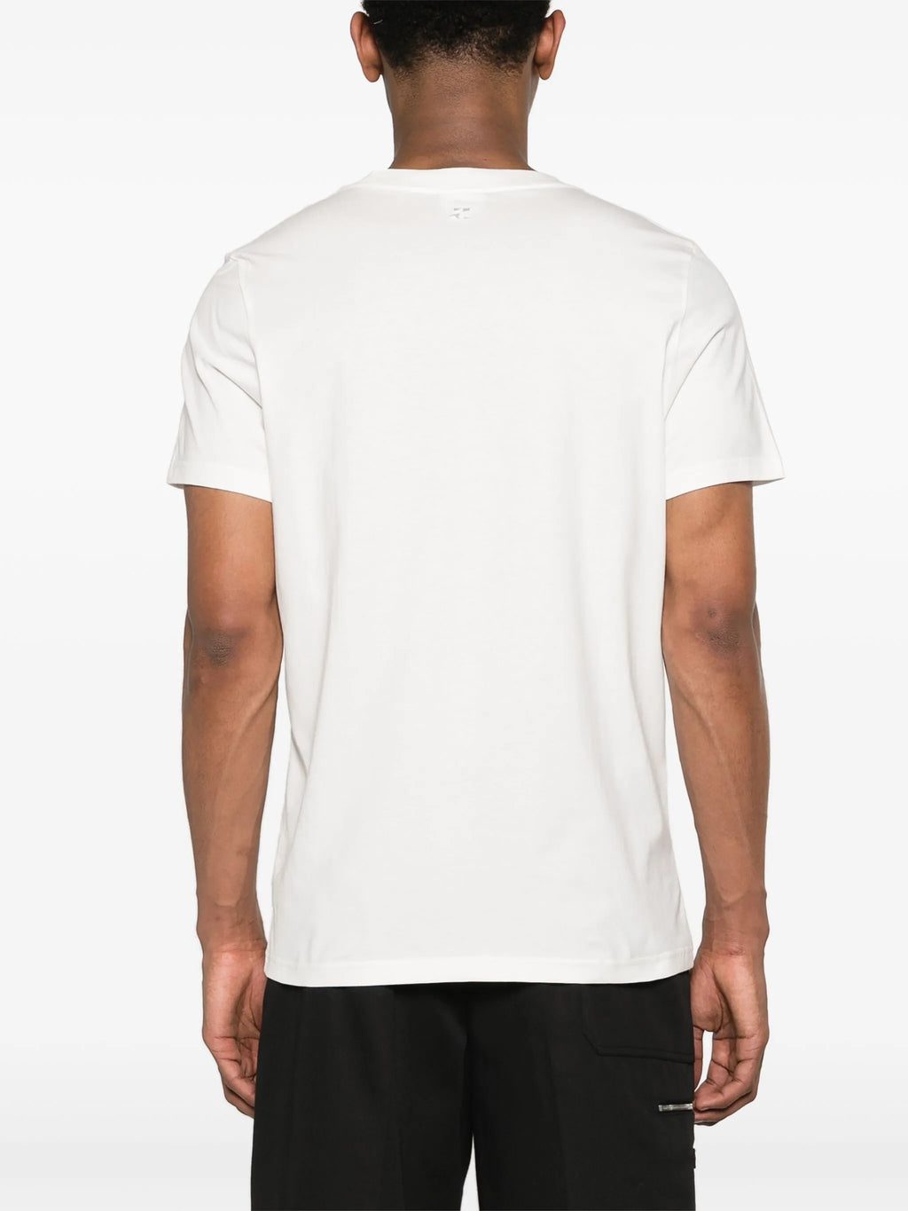 Immagine di T-Shirt in cotone con logo ricamato di Courrèges per uomo - Stagione Primavera-Estate 2026 - Vista modello 3