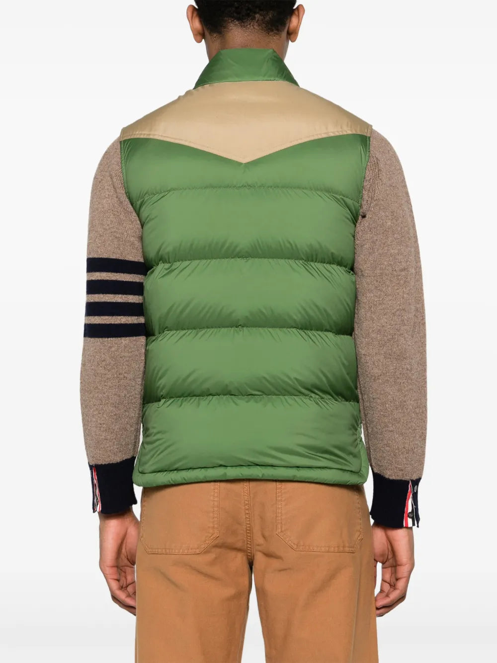Imagen del chaleco sin mangas de nylon Veny de Moncler Grenoble para hombres - Temporada Primavera-Verano 2024 - Vista de detalle 6
