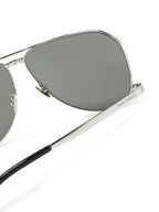 Bilde av sølvfargede aviator-solbriller fra Saint Laurent for unisex - Sesong Våren-Sommer 2024 - Detalj 1