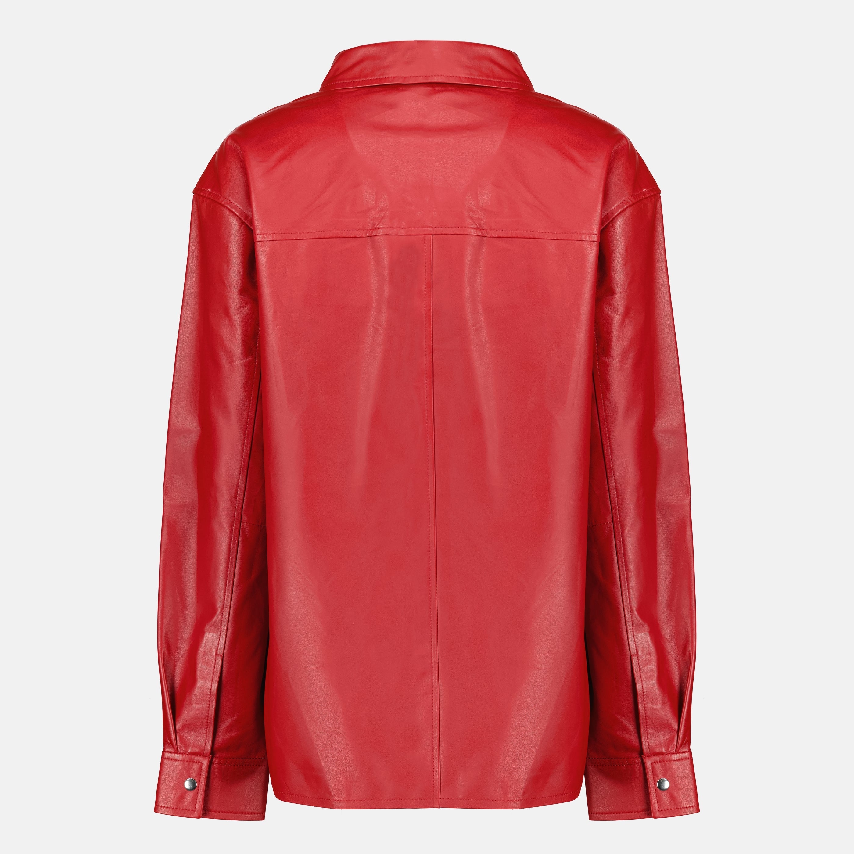 La surchemise en cuir rouge
