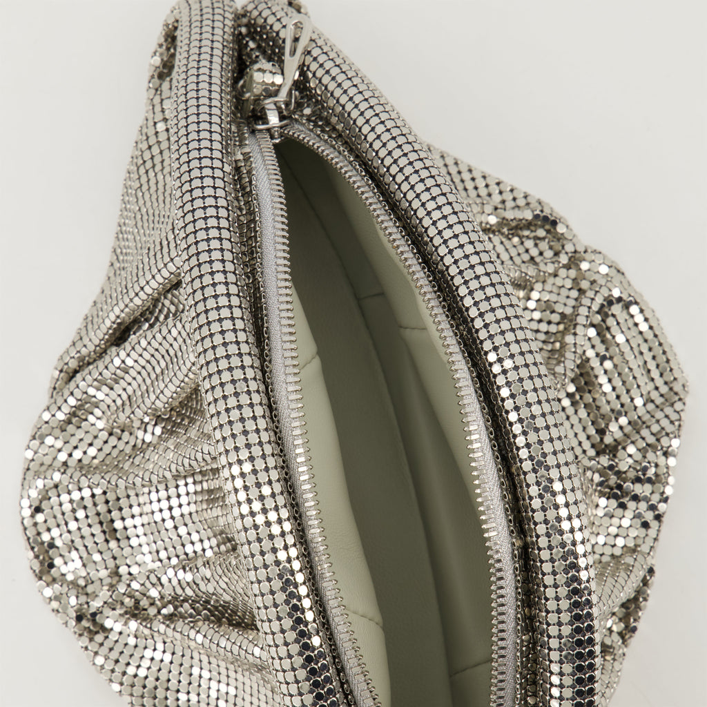 Image of Metallic Mesh Clutch Bag by Rabanne for Women - Season Spring-Summer 2025 - Detail View 2