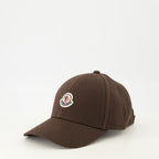 Bild der braunen Logo-Basecap von Moncler für Männer - Saison Frühling-Sommer 2026 - Rückansicht