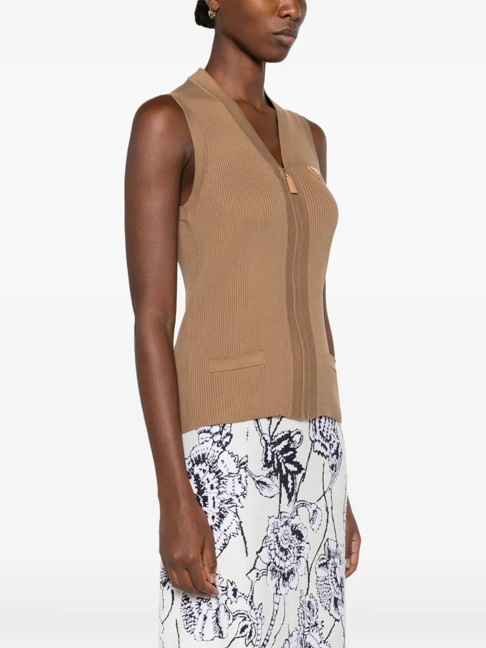 Ribbed Sleeveless Vest