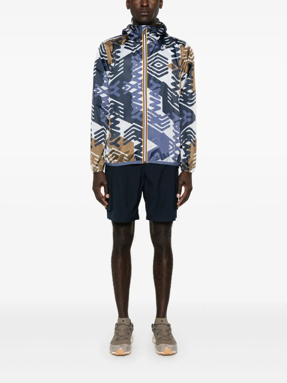 Marineblaue Bermuda-Shorts aus technischem Stoff