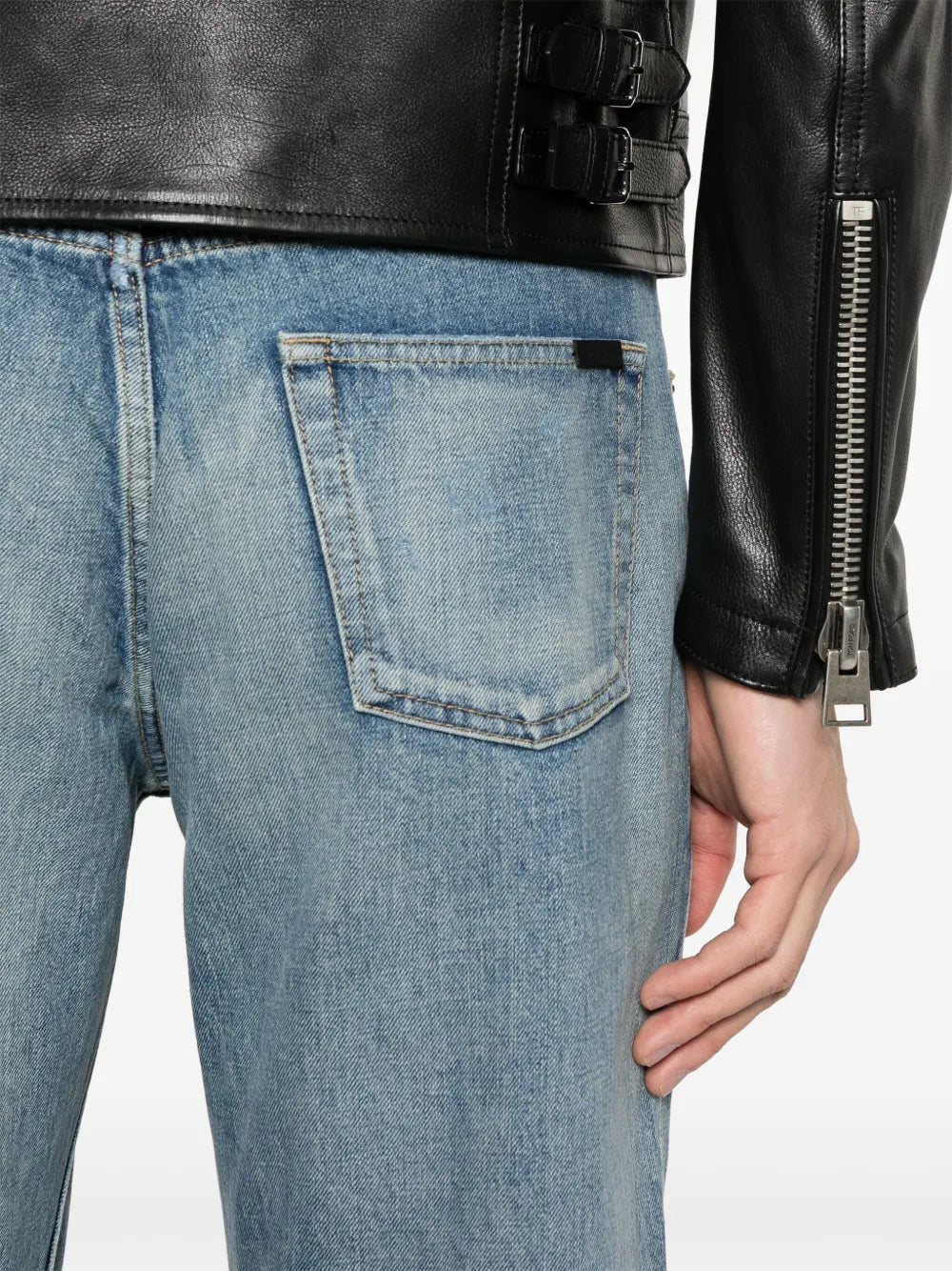 Bild der Charlotte Blue Straight Denim Jeans von Saint Laurent für Herren - Saison Frühling-Sommer 2024 - Detailansicht 7