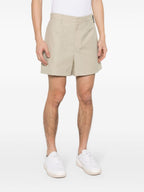 Image de shorts en laine par Fendi pour hommes - Saison Printemps-Été 2024 - Vue en détail 1