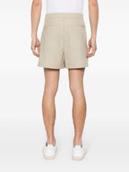 Image de shorts en laine par Fendi pour hommes - Saison Printemps-Été 2024 - Vue en détail 6