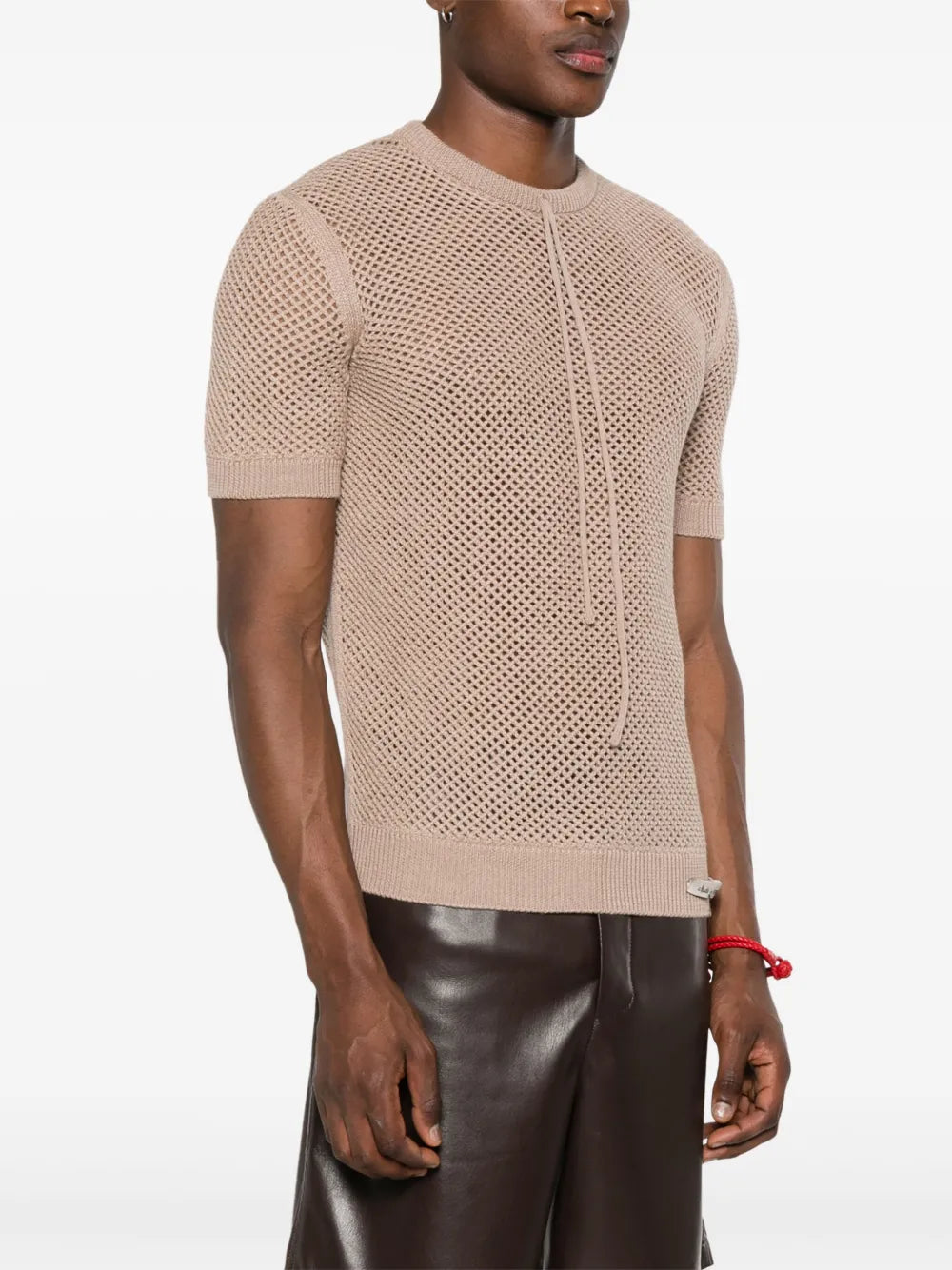 Image d'un pull en coton à mailles beige de Fendi pour hommes - Saison Printemps-Été 2024 - Détail 1