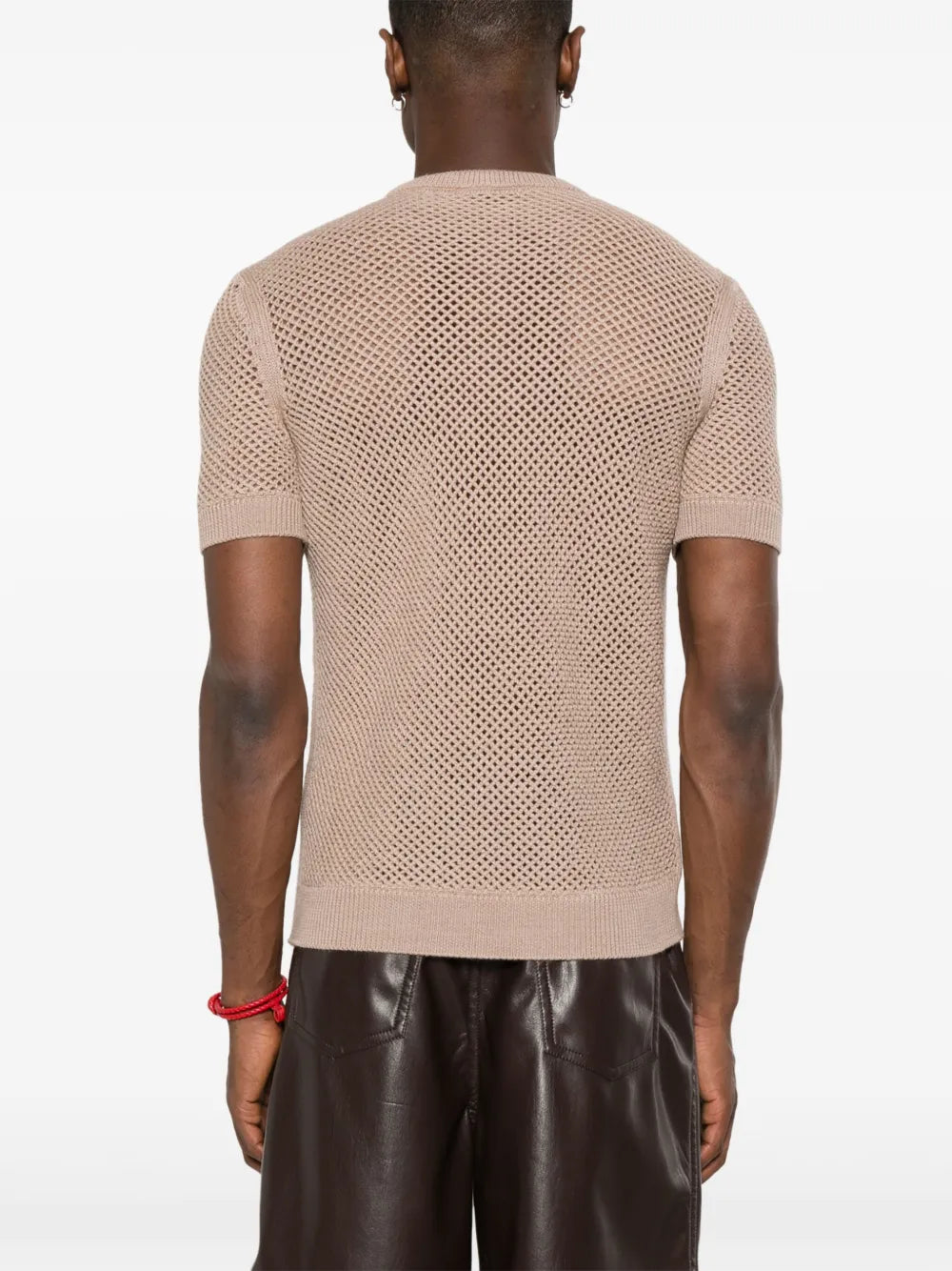Image d'un pull en coton à mailles beige de Fendi pour hommes - Saison Printemps-Été 2024 - Détail 6