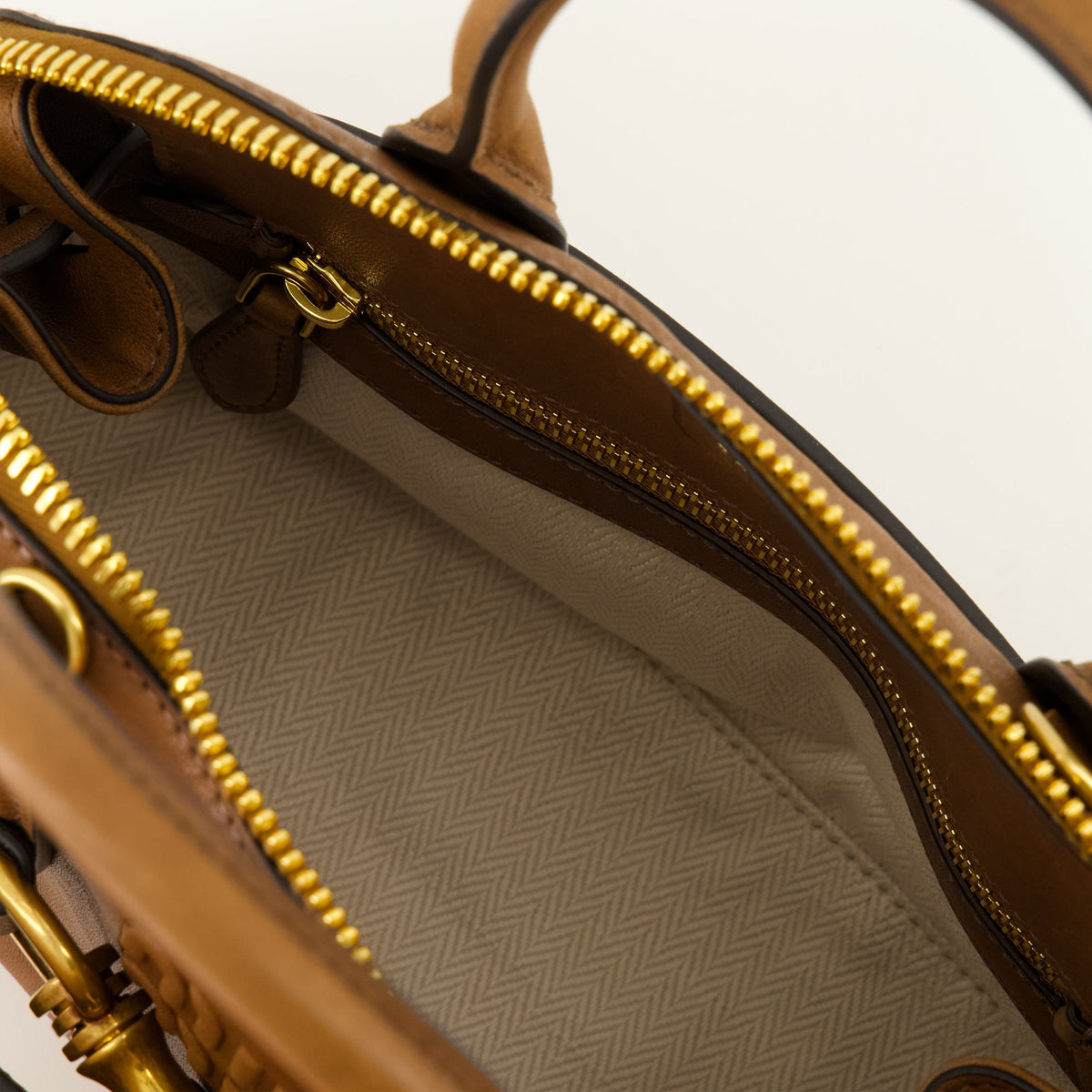 Aventure Leder Tasche