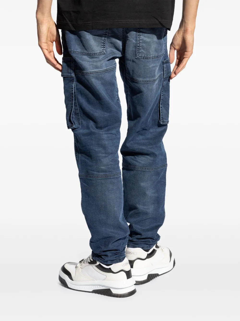 Versatile Blue Jean Cargo 2050 D-KRooley