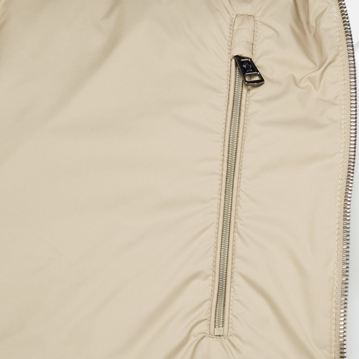Arneb Hooded Down Jacket