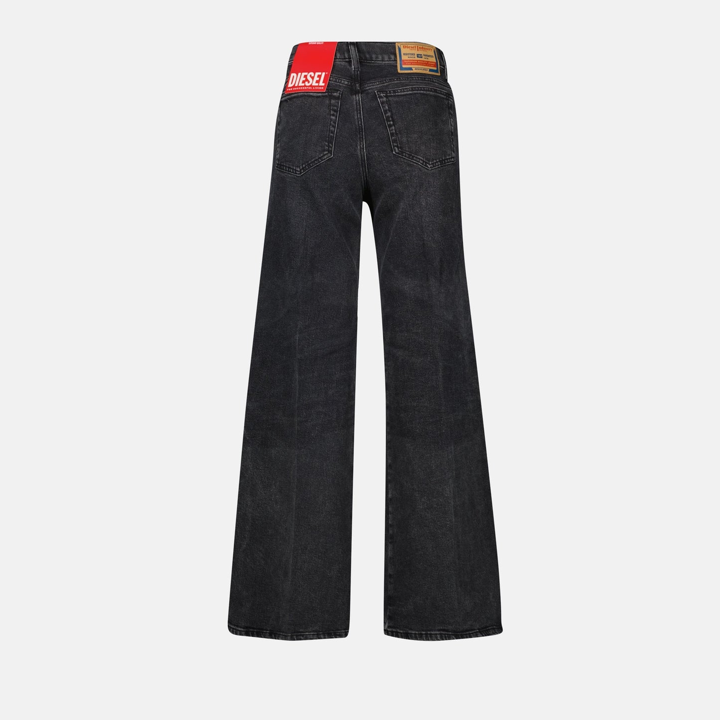 Jean D-Akemi, wide cut jeans, Diesel denim, black jeans, Spring-Summer collection