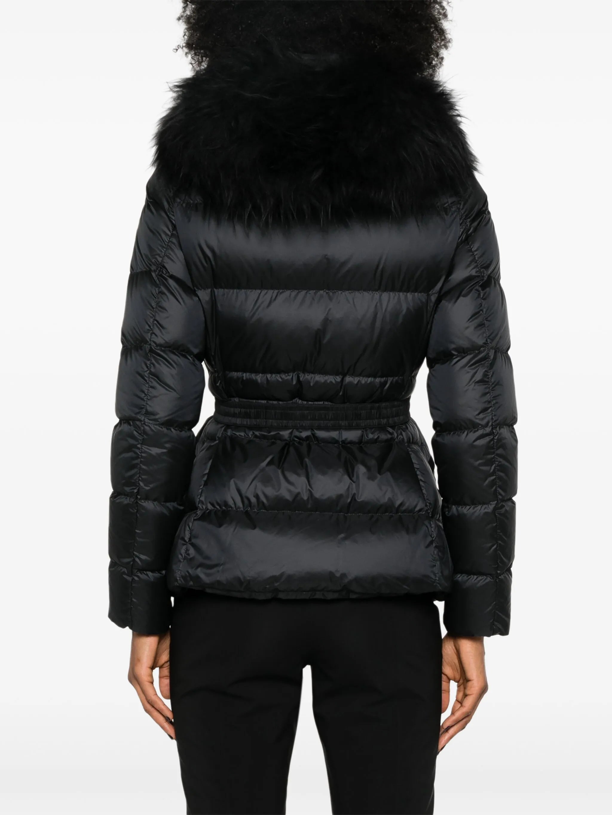 Bild der Boed Pufferjacke von Moncler für Frauen - Saison Herbst-Winter 2025 - Modelansicht 3