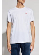 Immagine della t-shirt bianca T-Miegor-K77 di Diesel per uomini - Stagione Primavera-Estate 2025 - Vista modello 2