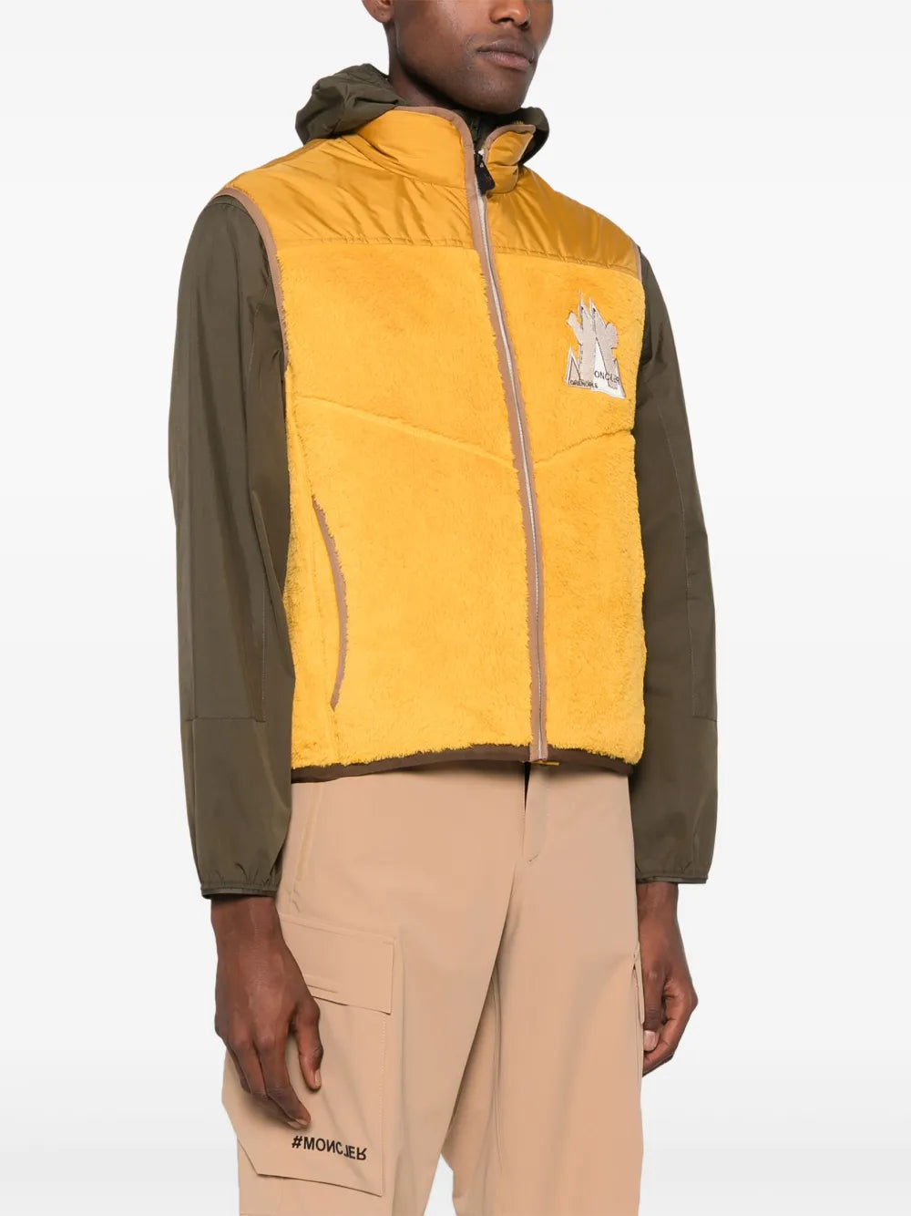 【新品未使用】定価33万 MONCLER イエロー スノーボードウェア　サイズ3 イエロー ノースリーブ ジャケット - Moncler Grenoble - メンズ | WE