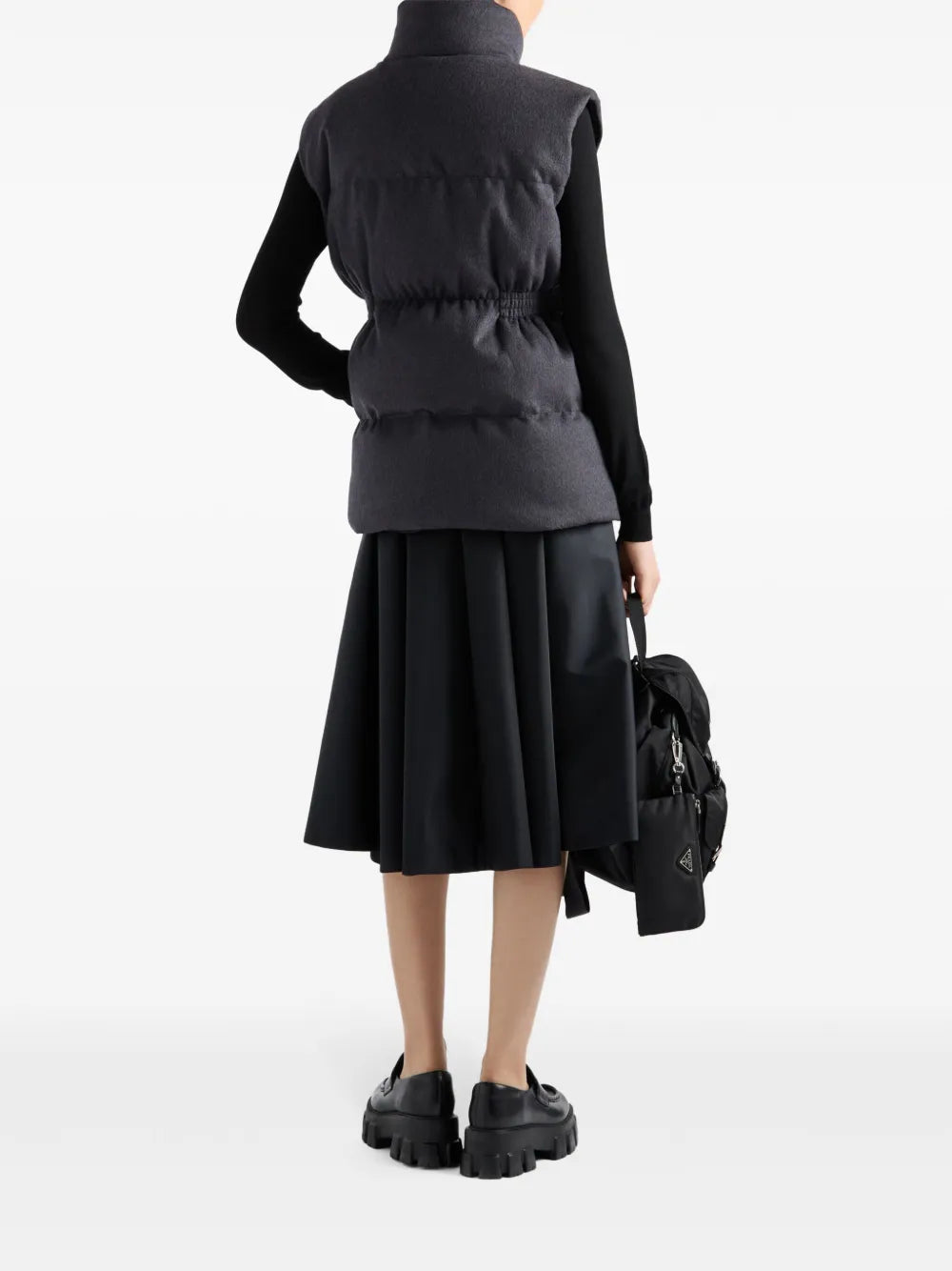 ウール・スリーブレス・ダウンジャケット