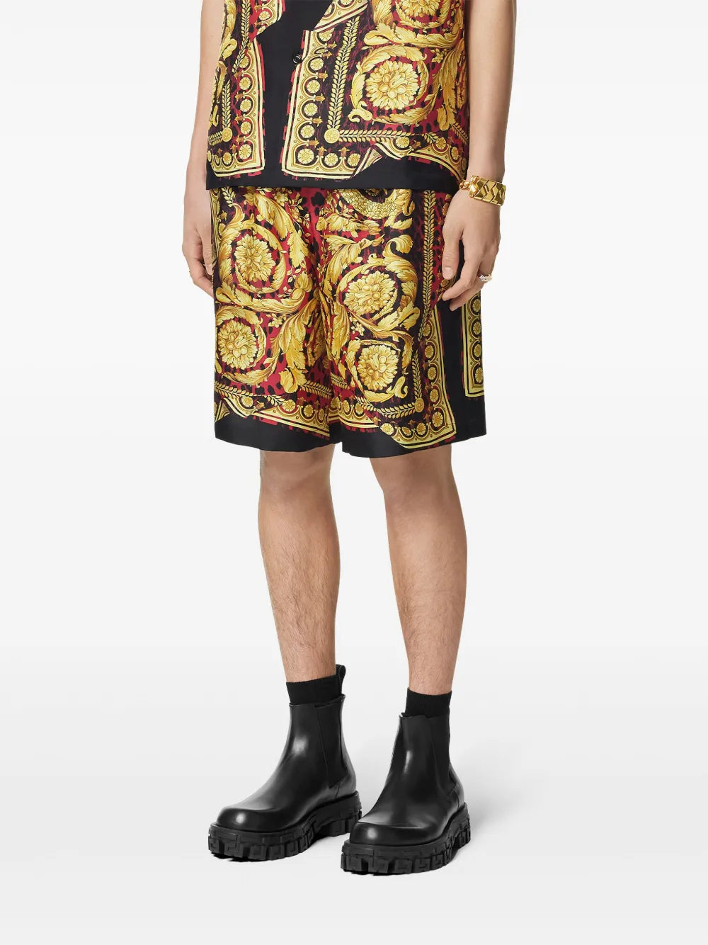 Silk shorts, Barocco print, luxury fashion, Fall-Winter 2024, elegant menswear