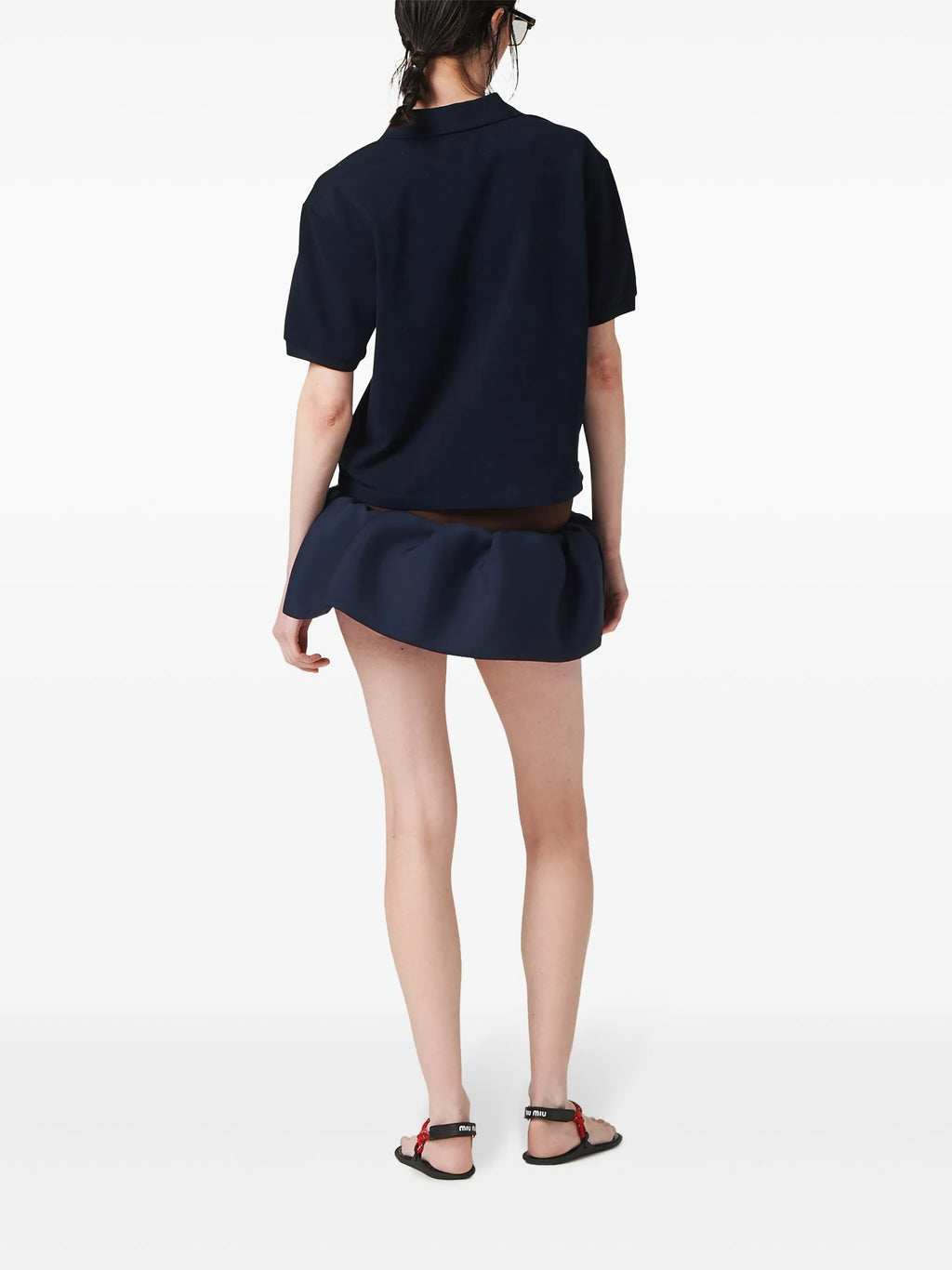 Immagine della polo in cotone Piqué di Miu Miu per donne - Stagione Primavera-Estate 2026 - Vista modello 2