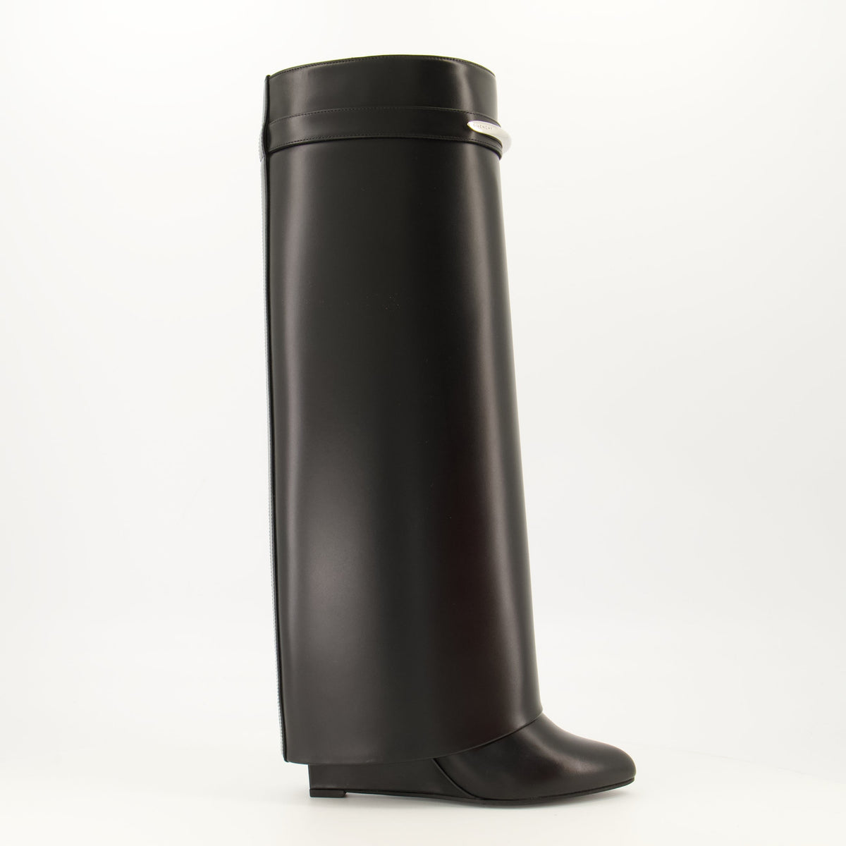 Shark Pinch Boots