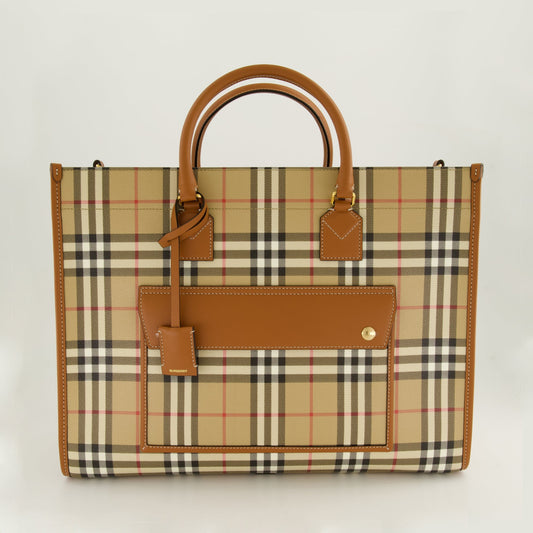 Freya tote, canvas handbag, check pattern bag, Burberry collection, autumn-winter 2024