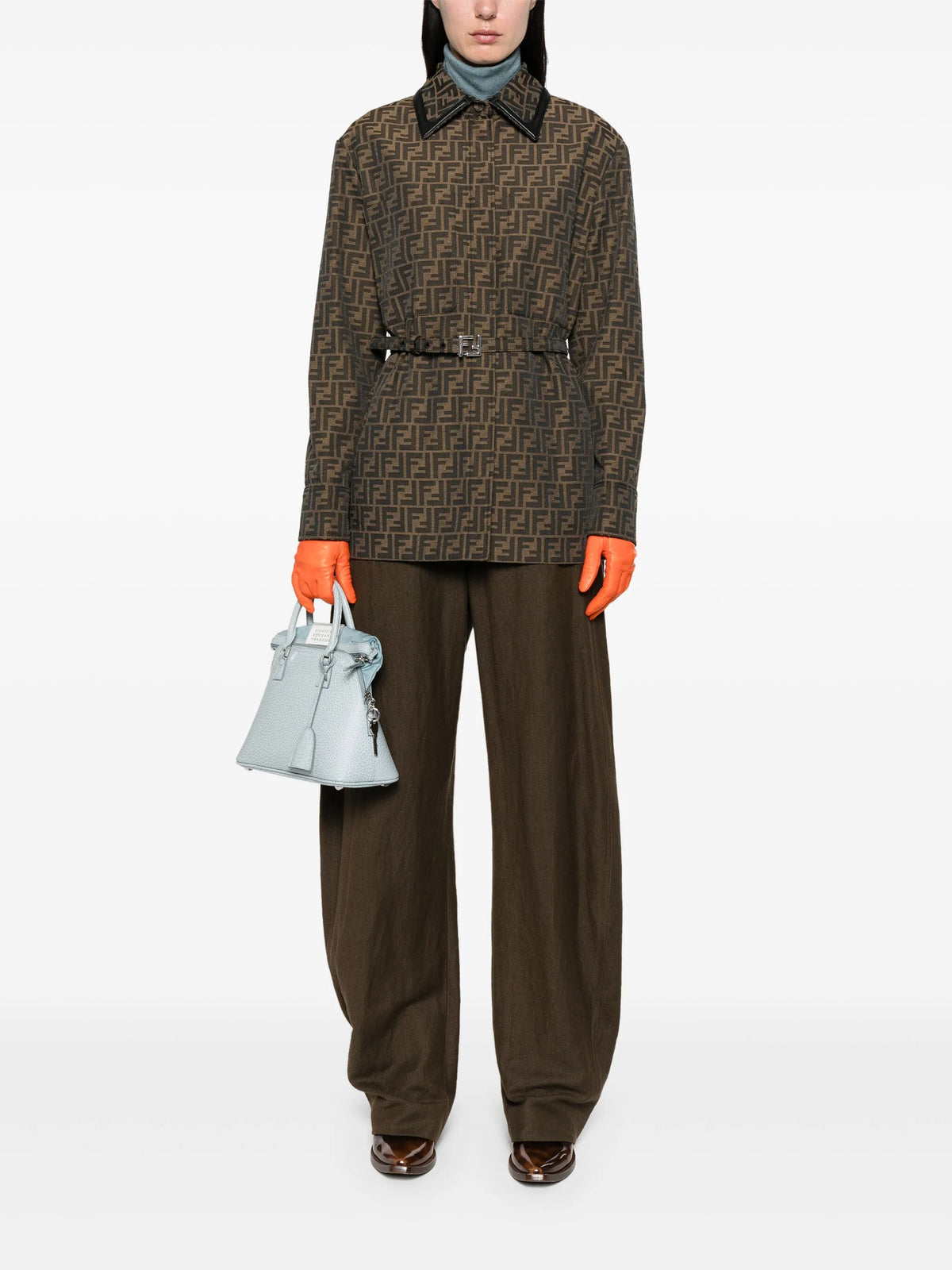 Image of Veste en toile ff marron by Fendi for Women - Season Spring-Summer 2026 - Model View 1