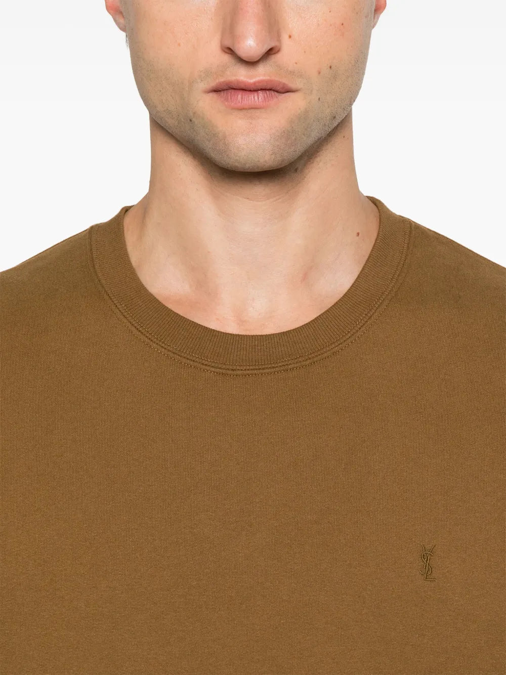 클래식 브라운 스웨트셔츠 크루넥