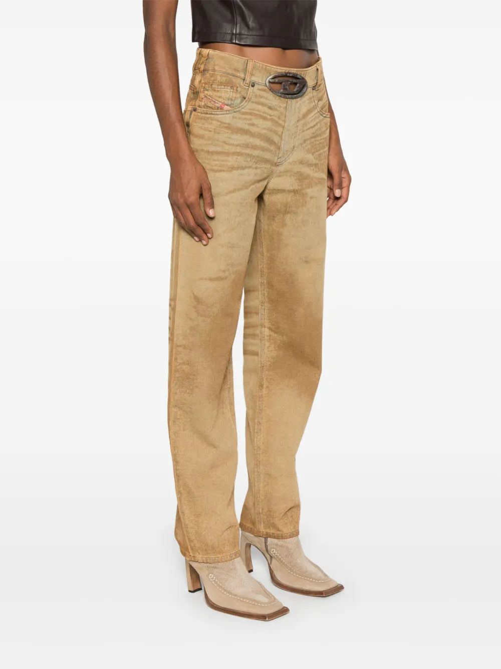 베이지 스트레이트 진