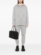 Bild des grauen Zip-Sweatshirts von Fendi für Frauen - Saison Herbst-Winter 2024 - Modellansicht 1