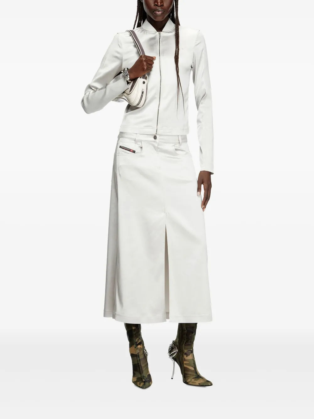 サテンストレッチボンバージャケット