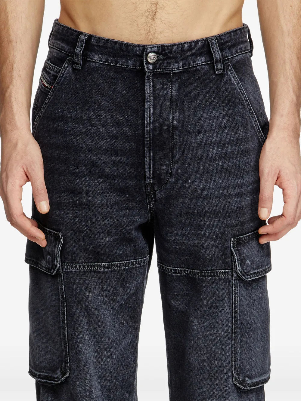 Image of Black Denim Cargo Pants by Diesel for Men - Season Spring-Summer 2025 - Detail View 7