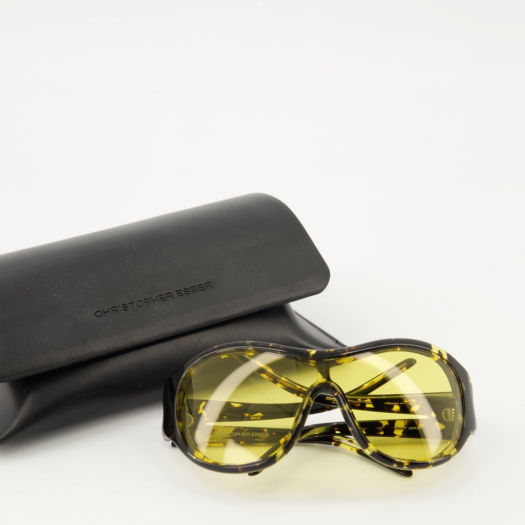 Uma 98 sunglasses, Christopher Esber, brown sunglasses, protective eyewear, stylish accessories